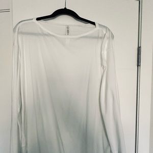 Lululemon back in action top